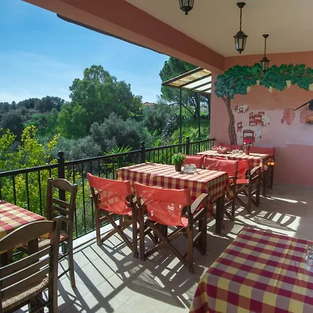Filippion Hotel Mantzavinata