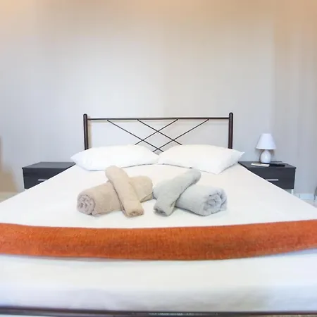 Filippion 2* Μαντζαβινάτα