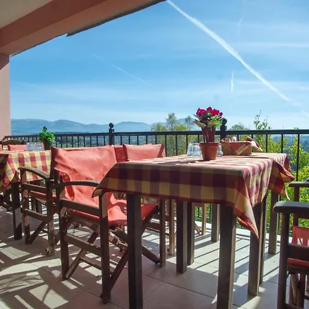 Filippion 2* Μαντζαβινάτα