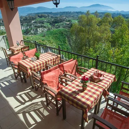 Ξενοδοχείο Filippion 2*