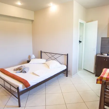 Filippion Hotel Mantzavináta