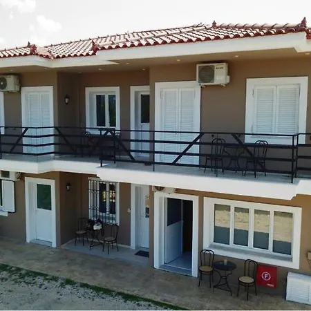 Hotel Filippion Mantzavináta